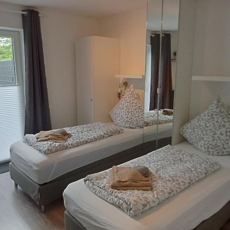 Ferienhaus Am Binnenhafen Эмден Экстерьер фото